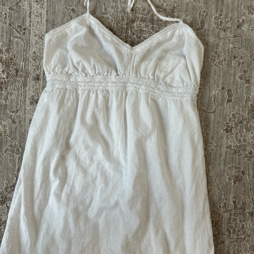 Brand Unknown Med White Linen Blend Halter Sleeveless Tiered lined beachy Dress